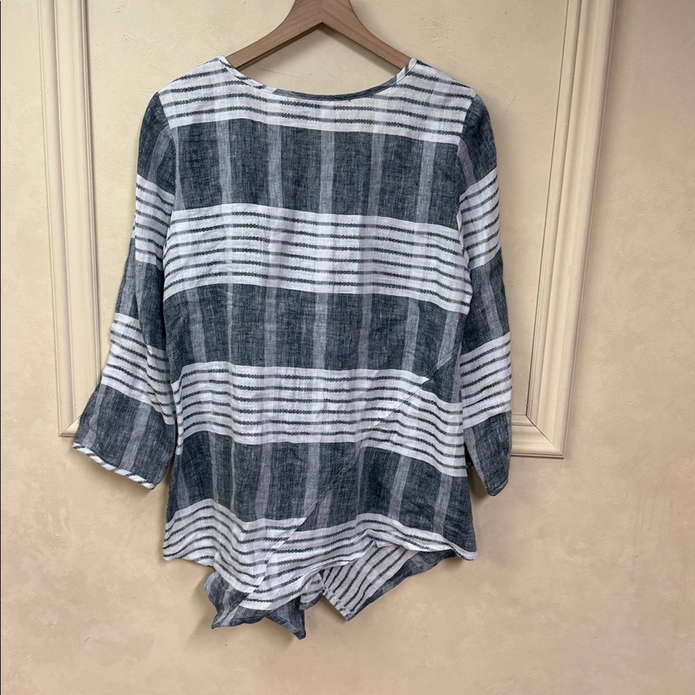 Habitat Clothes Artsy V-Button Linen Tunic - Picture 4 of 5